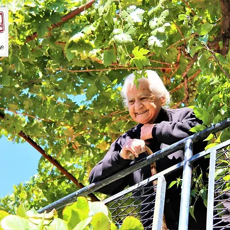 Isminis Petroktisto Apartment *