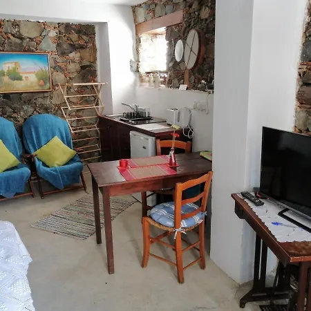 Isminis Petroktisto Holidays Stonehouse Apartmán Palechori