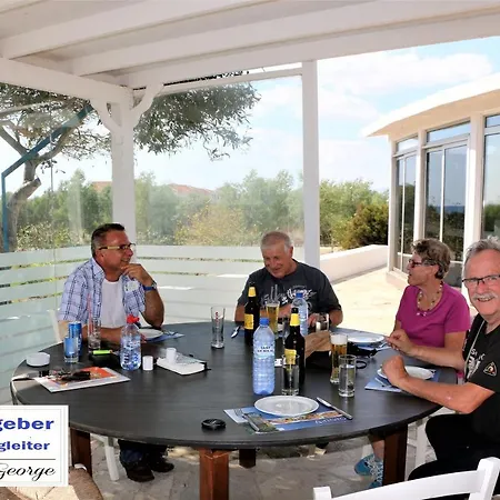 Isminis Petroktisto Apartment