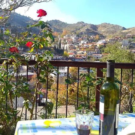 Isminis Petroktisto Holidays Stonehouse Palechori