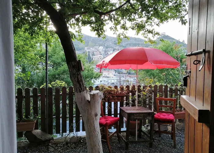 Апартаменты Isminis Petroktisto Holidays Stonehouse