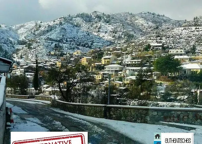 Isminis Petroktisto Holidays Stonehouse *