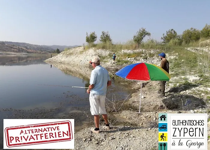 Isminis Petroktisto Holidays Stonehouse アパート *