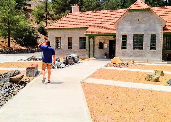 Апартаменты Isminis Petroktisto Holidays Stonehouse *